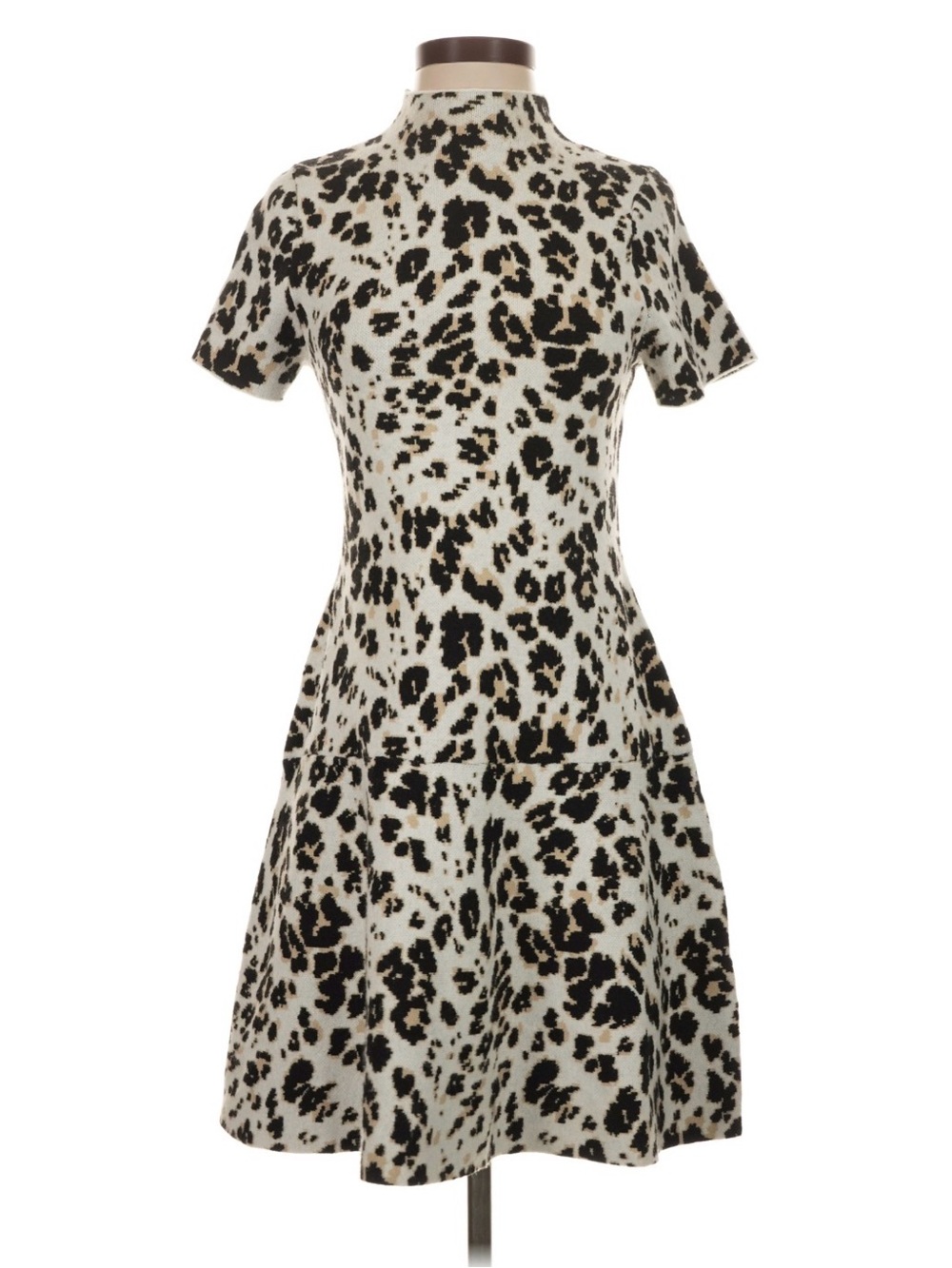 Scoop Leopard Print Short Sleeve Dress